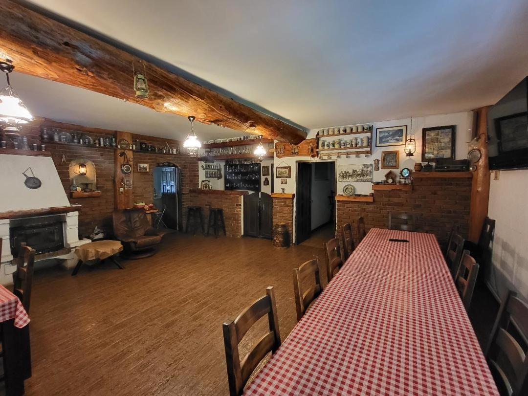 Casa Brandusa Bran  Buitenkant foto
